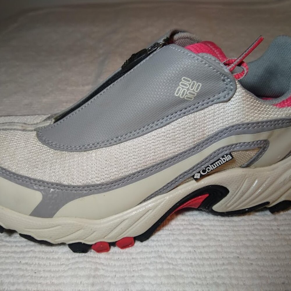 Columbia   size 7.5   Women's Trail Running Shoes   gray+pink
